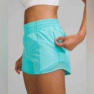 NWT Lululemon hotty hot high rise 4” short - electric turquoise